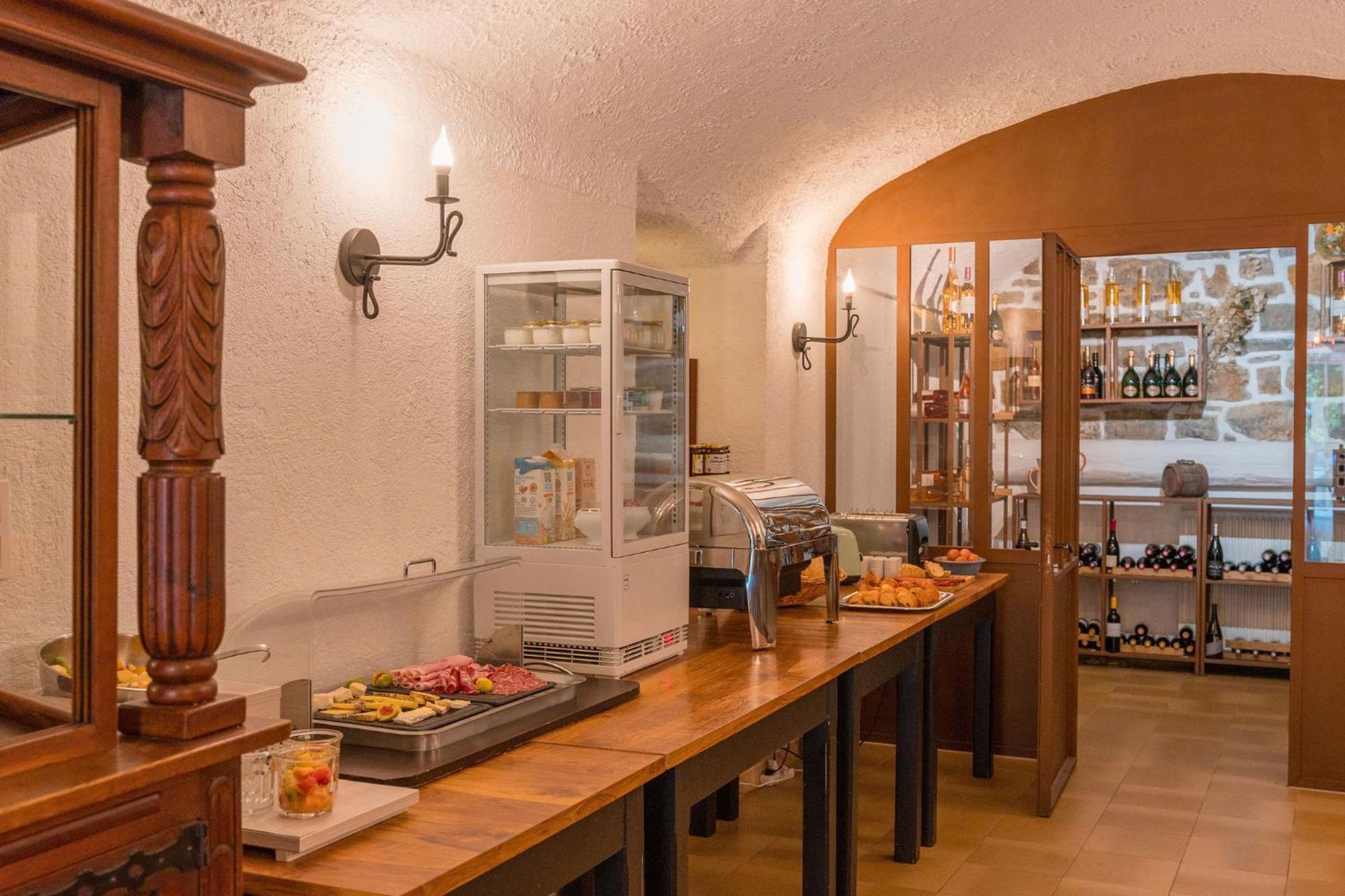 Logis Hotel Restaurant Le Pradinas Anduze Εξωτερικό φωτογραφία